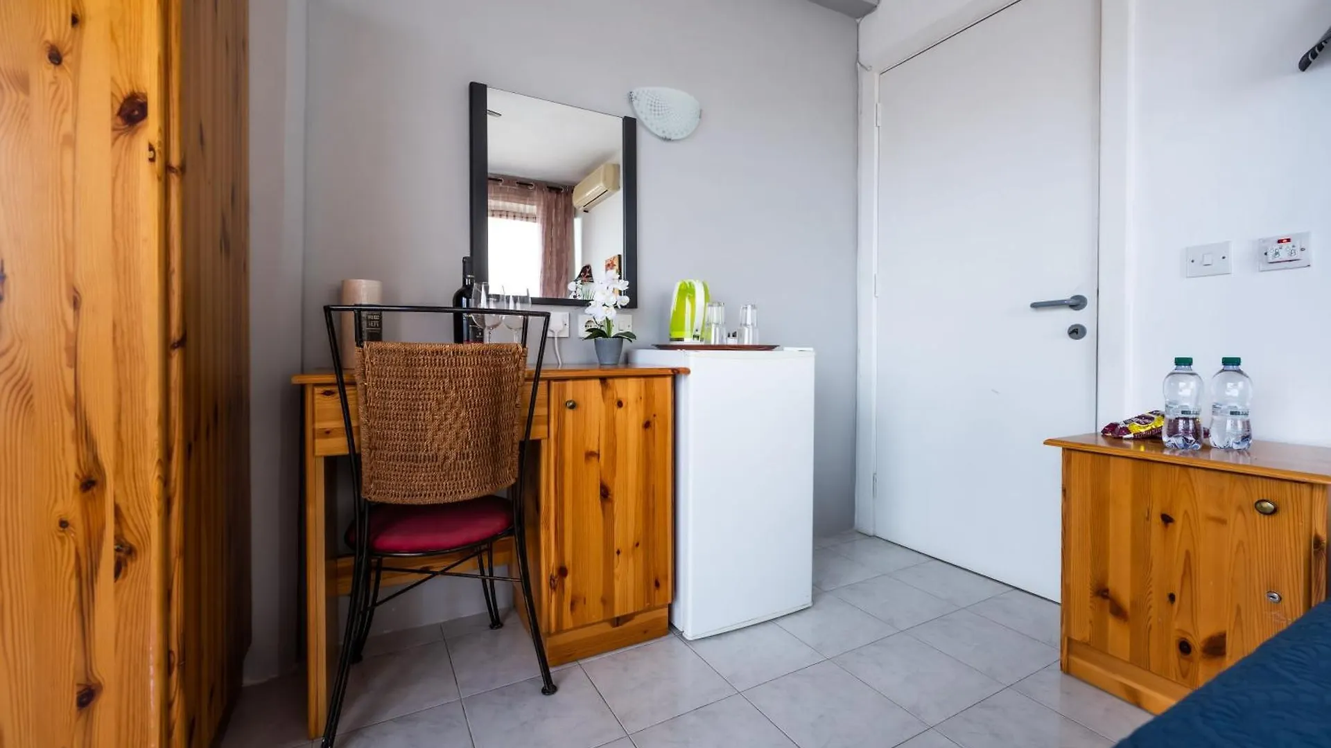 Seaview Escape Summer Nights Guesthouse Marsaskala Guest house