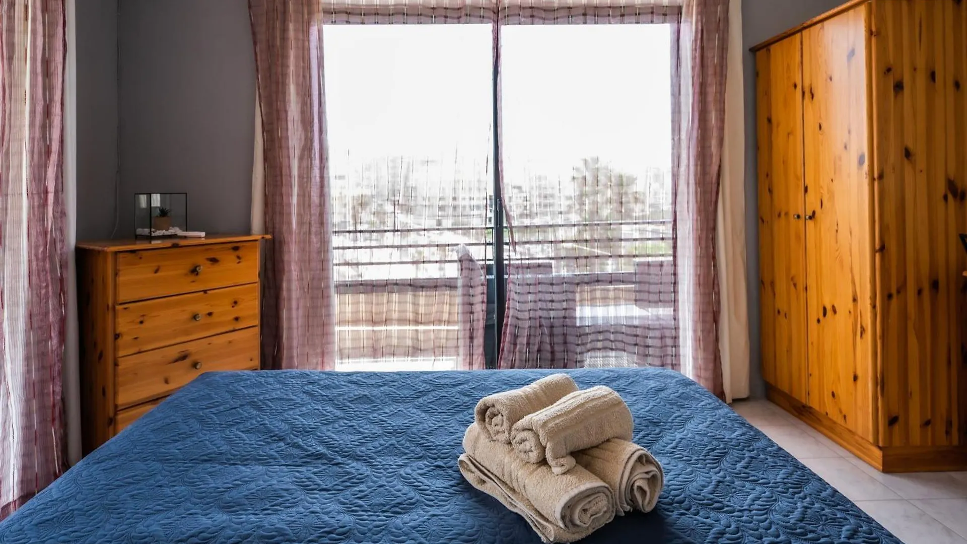 Seaview Escape Summer Nights Guesthouse Marsaskala