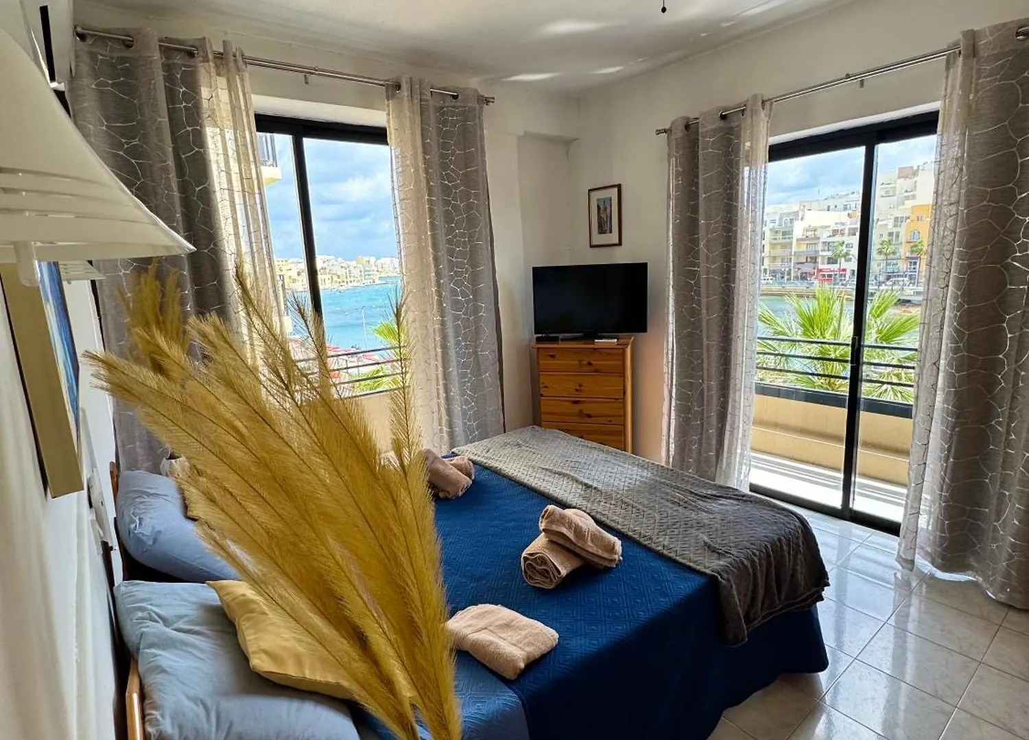 Seaview Escape Summer Nights Guesthouse Marsaskala