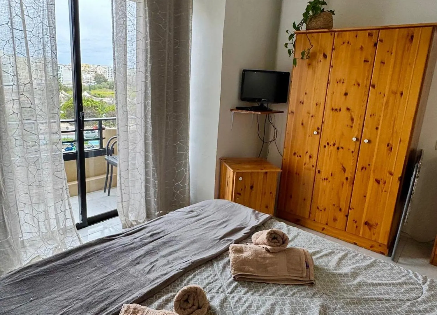 Seaview Escape Summer Nights Guesthouse Marsaskala Guest house