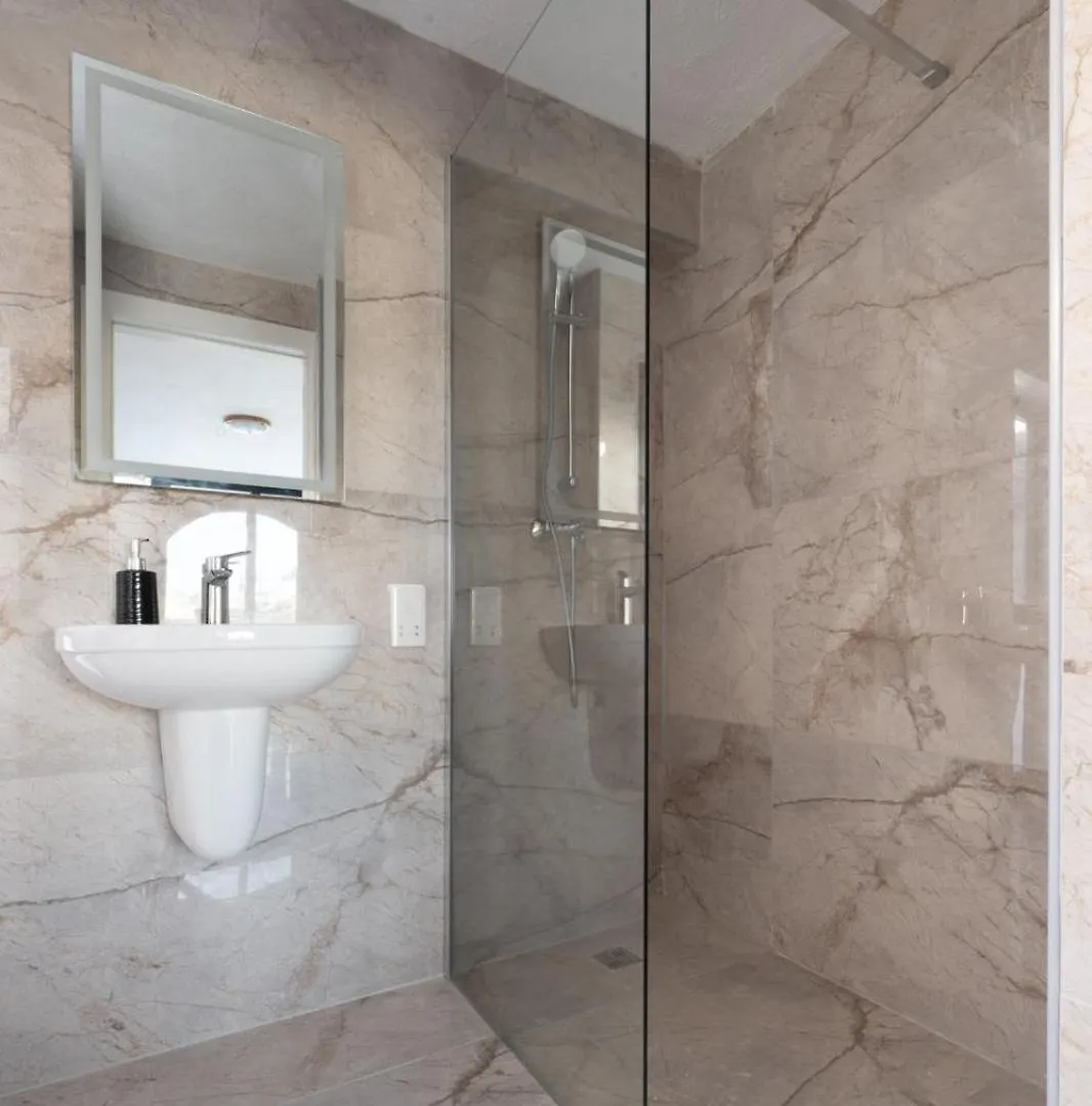 Seaview Escape Summer Nights Guesthouse Marsaskala